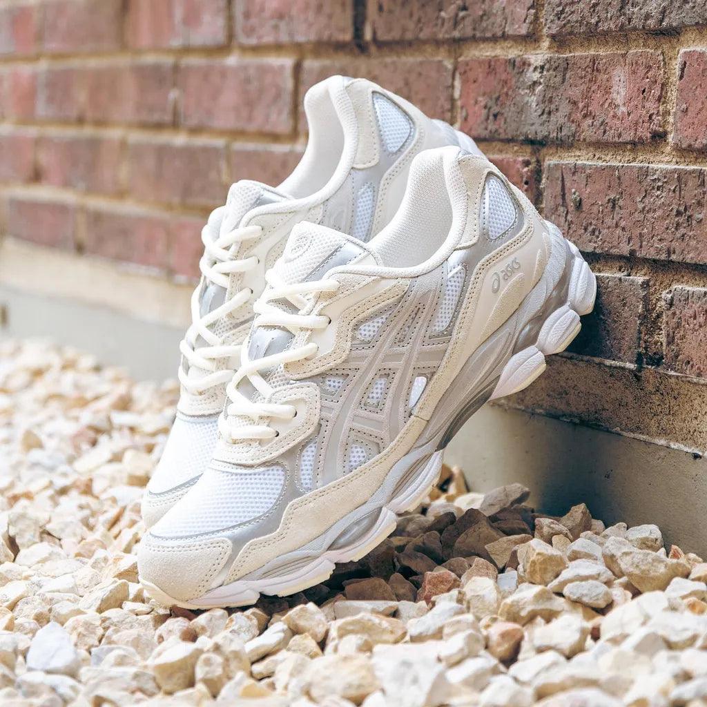 As*ic*s gel-nyc white oyster grey