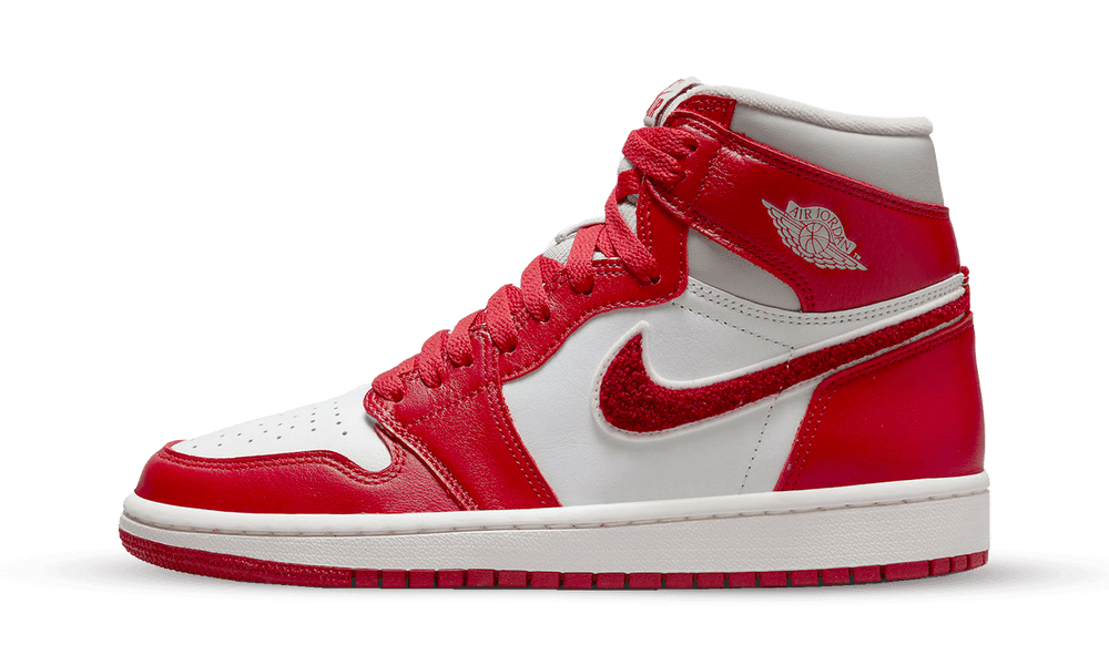 Jordan 1 High OG ''Varsity Red'' (2022) Jordan 1 High OG ''Varsity Red'' (2022)
