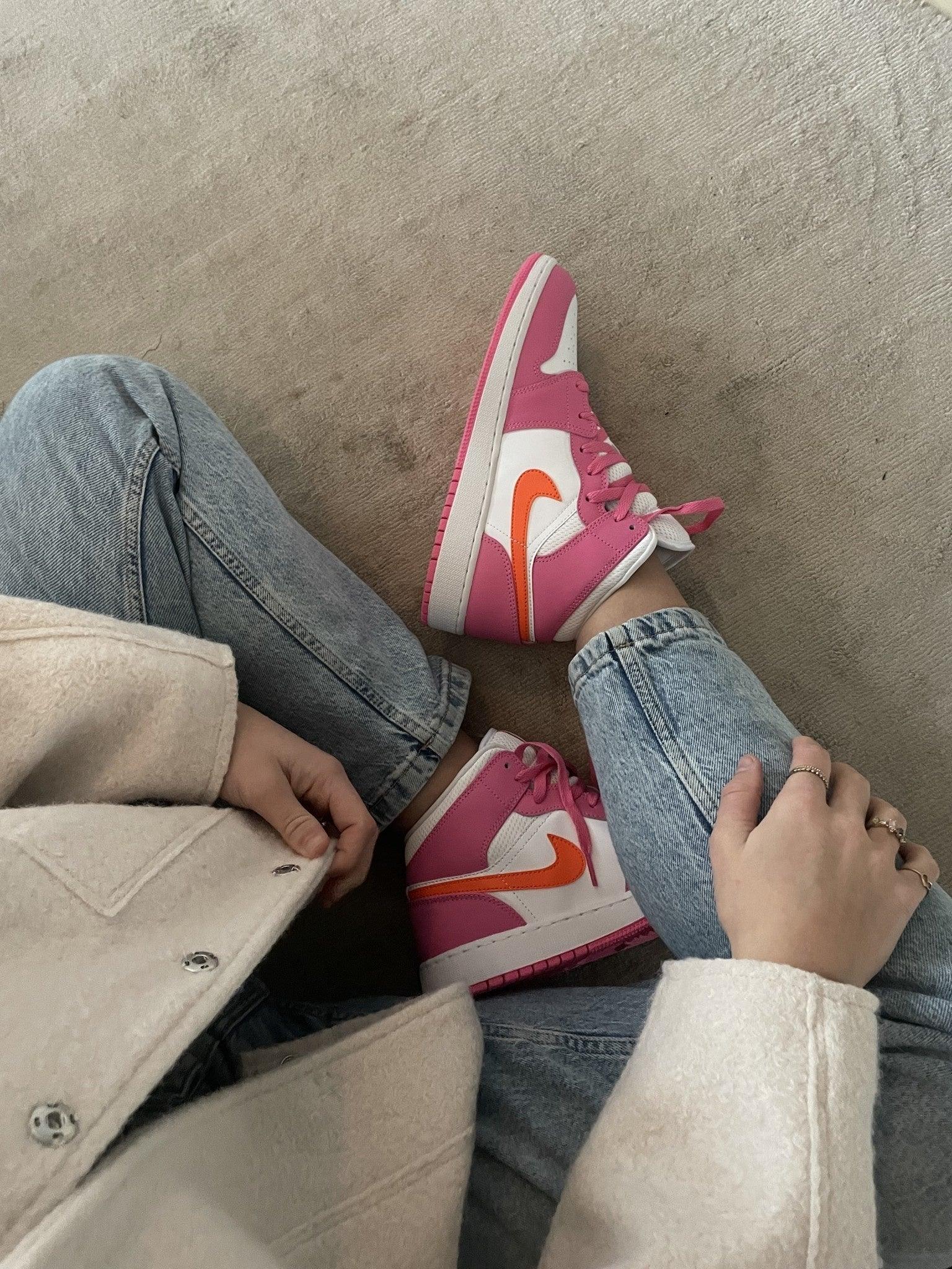 Jordan 1 Mid