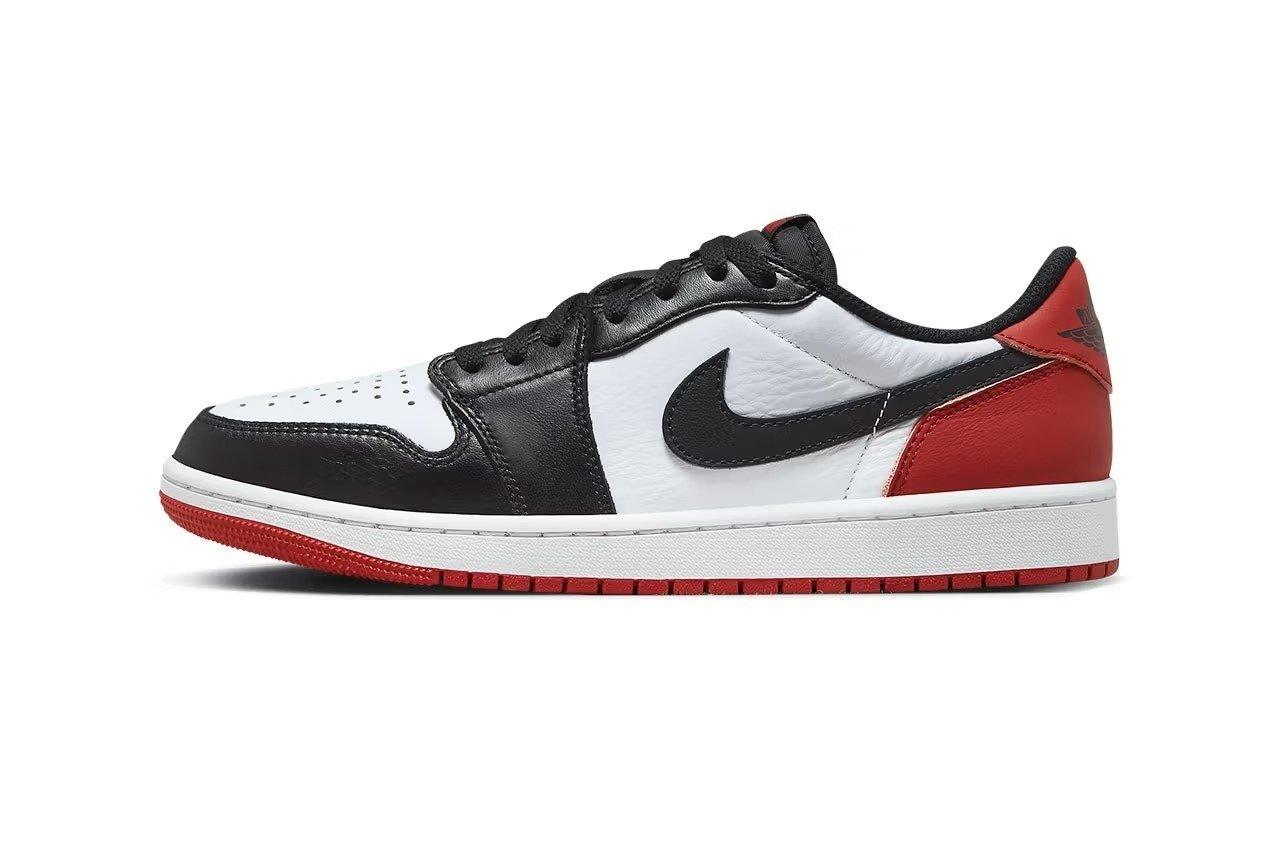 Jordan 1 Retro Low OG Black Toe (2023) Jordan 1 Retro Low OG Black Toe (2023)