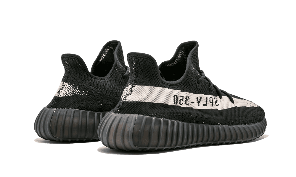 Y**zy boost 350 v2 oreo